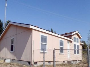 830 N Douglas Ct, Pasco, WA 99301
