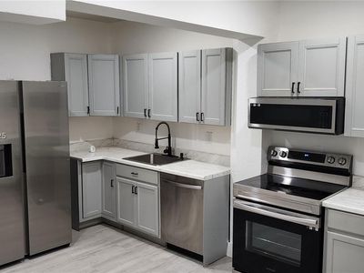 1821 NW 185th St, Miami Gardens, FL, 33056