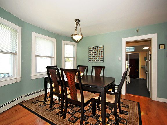 4th image of 8545 259th St