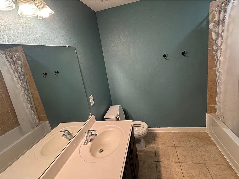 18703 Brown Redbud Ct — Photo 13