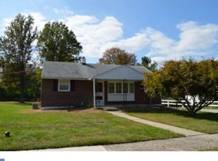 2128 Crawford Dr, Norristown, PA 19403