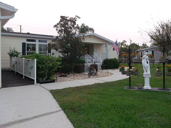 2nd image of 4781 Devonwood Ct #719