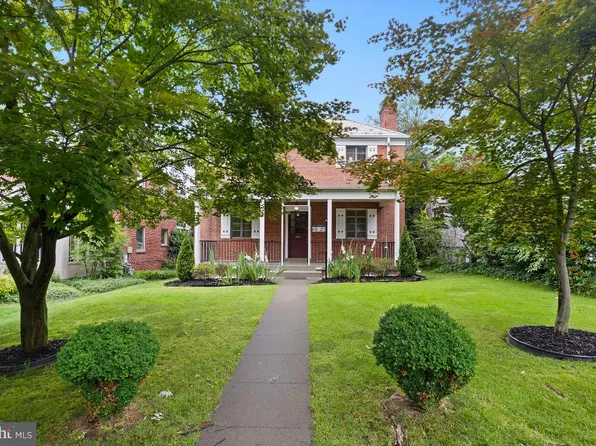 4325 Yuma St NW, Washington, DC 20016