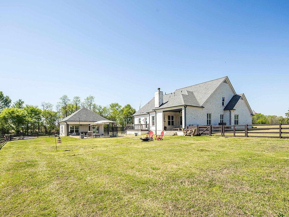 28th image of 2706 S Terry Lane Rd