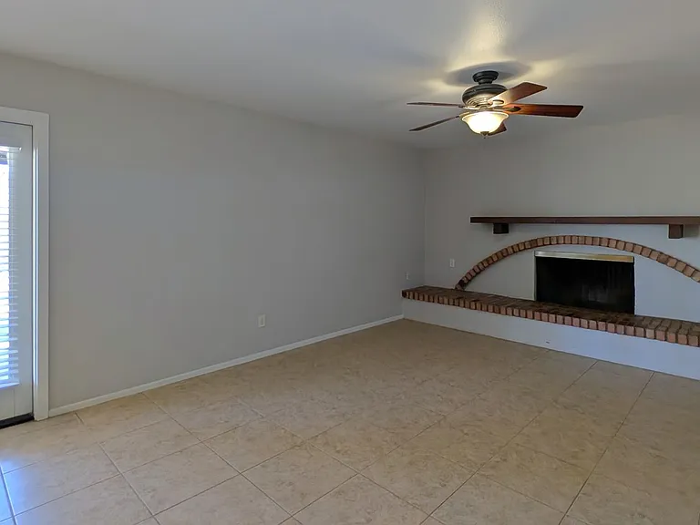 2431 W Plata Ave — Photo 16
