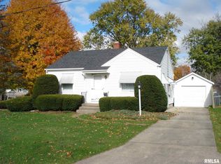 1775 Clay Dr, Galesburg, IL 61401