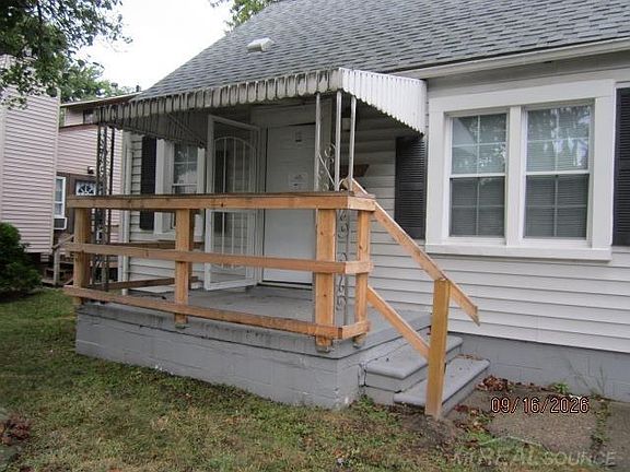 2nd image of 20601 Ridgemont Rd