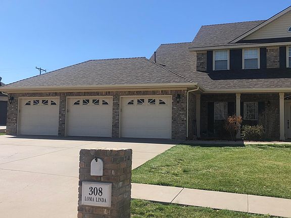 2nd image of 308 Loma Linda Ln