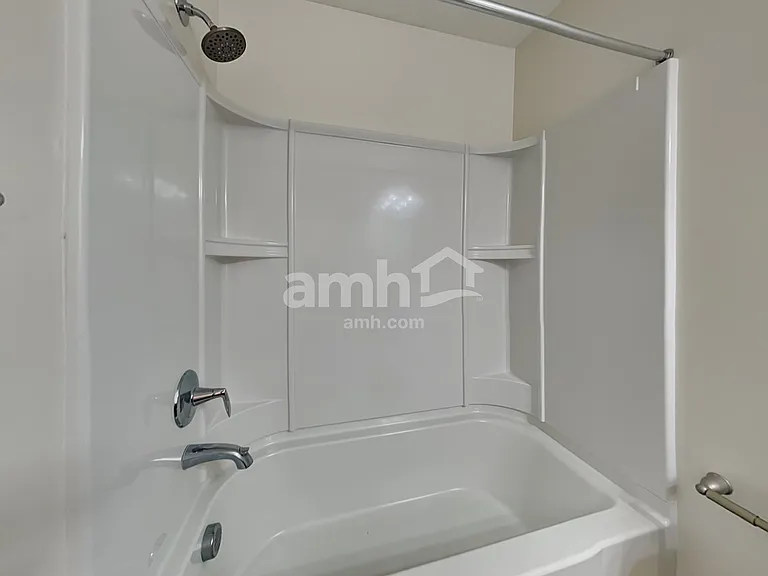 321 Crabapple Cir — Photo 18
