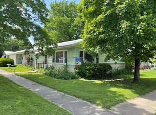 724 Charles St, Humboldt, KS 66748