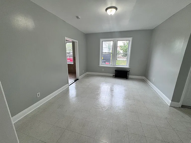 52-64 4th Ave #23 — Photo 4