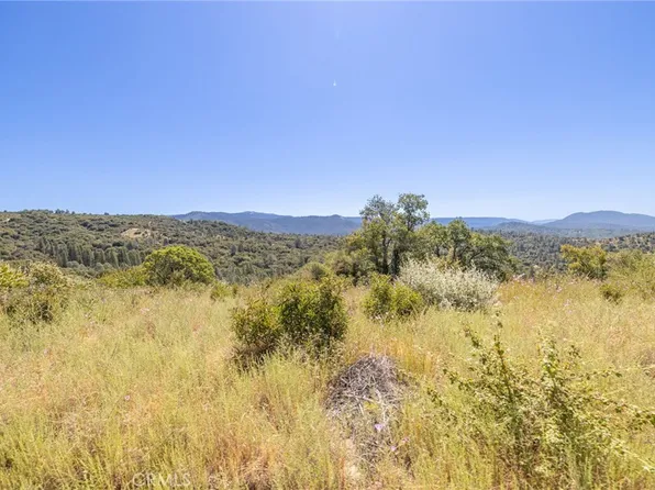 Old Yosemite Rd, Oakhurst, CA 93644