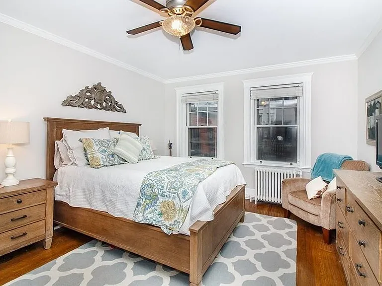 250 Commonwealth Ave #A — Photo 2