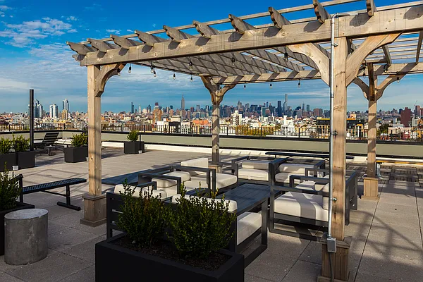 Rented by Douglas Elliman | media 14