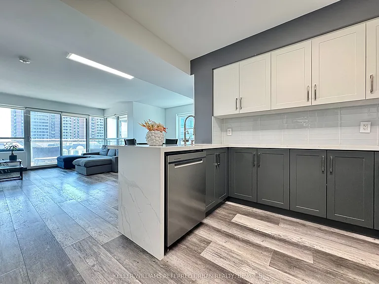1235 Bayly St #402 — Photo 2