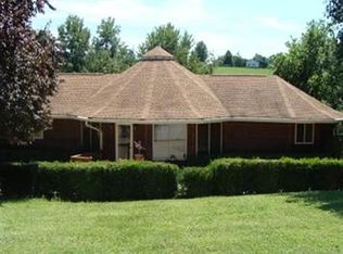 361 Settlement Dr, Lancaster, KY 40444