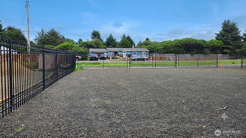 3rd image of 385 Clover Creek Avenue NW
