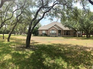 2806 Cross Rd, San Marcos, TX 78666