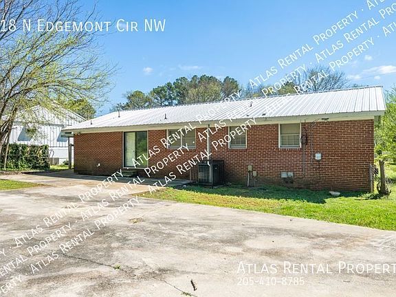 4th image of 418 N Edgemont Cir NW