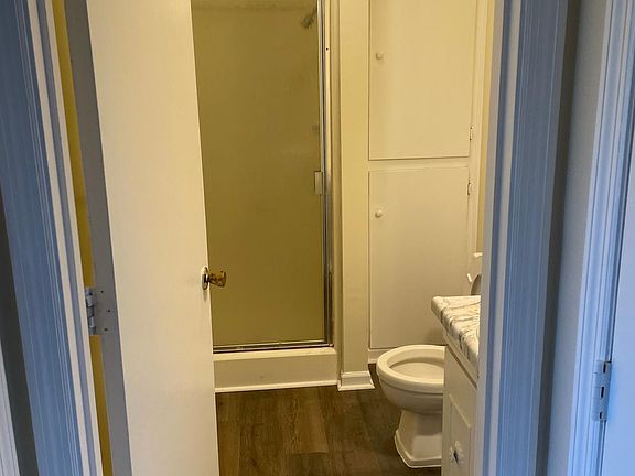 4th image of 203 Whitney Ave #6