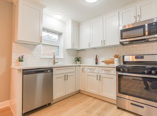 8614 W Berwyn Ave APT 2S, Chicago, IL 60656