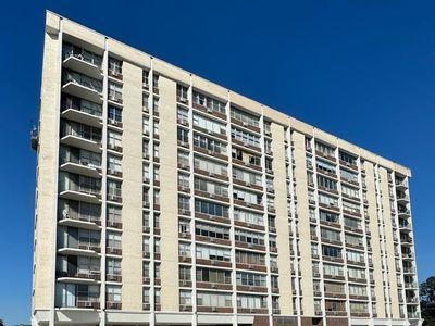 33 N Main St APT 10F, Lombard, IL, 60148
