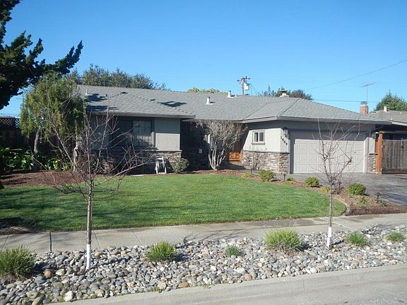 5th image of 1649 Glenroy Dr