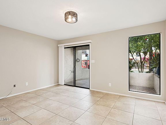 4th image of 935 N GRANITE REEF Road #89