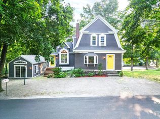 62 Pleasant St, Plainville, MA 02762