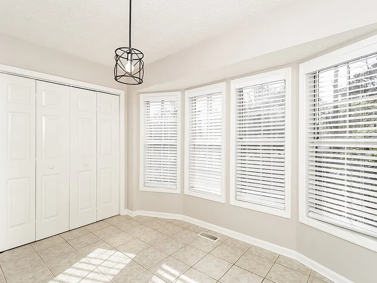 6218 Emerald Springs Dr SE — Photo 7