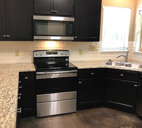 5th image of 1101 Norman St APT 101