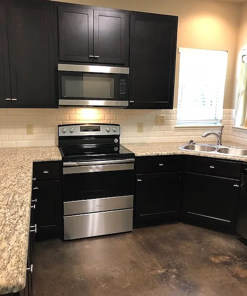 1107 Norman St #105 — Photo 15