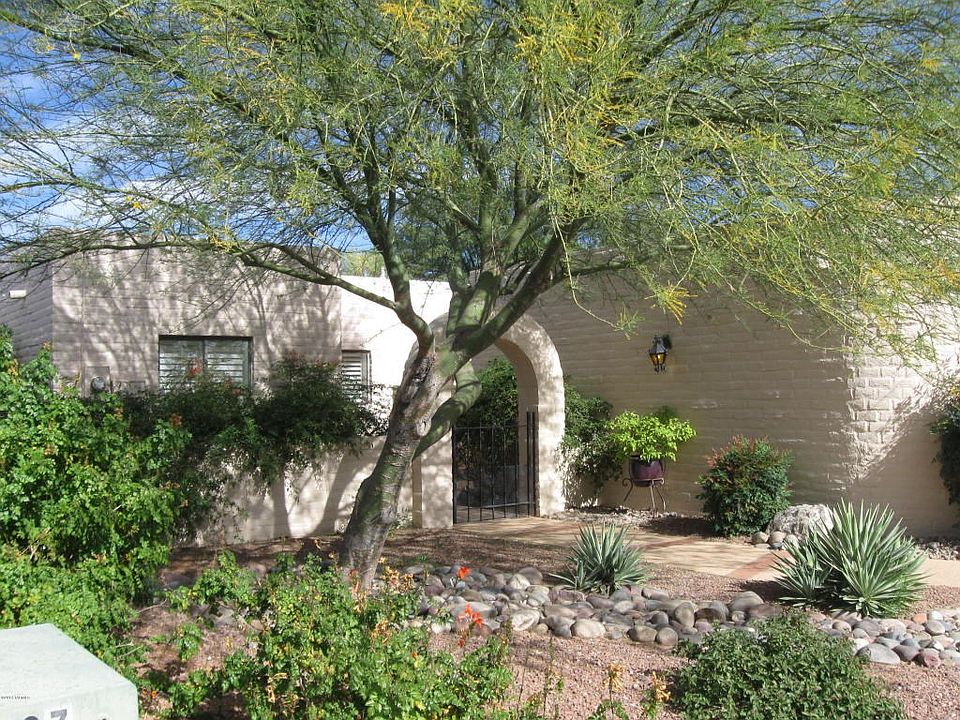 1st image of 5551 E Valle Del Sol