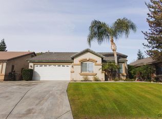 5815 Oneida Falls Dr, Bakersfield, CA 93312