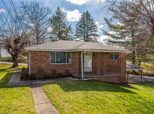 104 Arnold Ave, Strabane, PA 15363