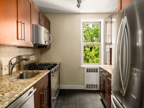 5610 Netherland Avenue image 2 of 14