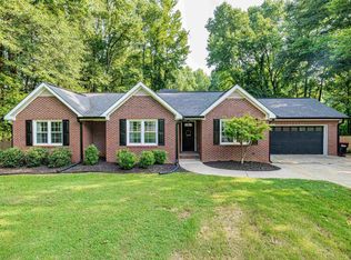 106 Dungeness Rd, Griffin, GA 30224