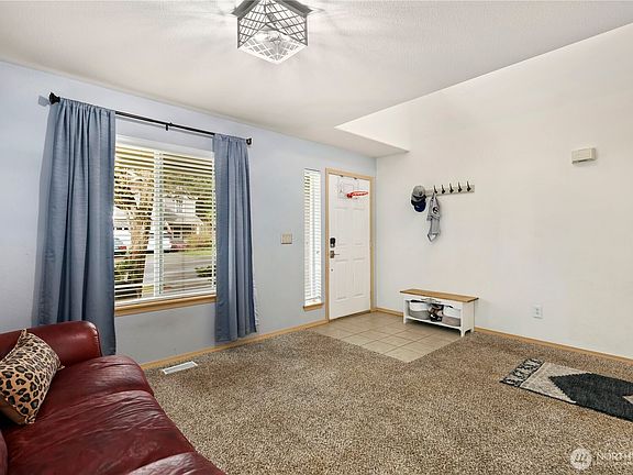 3rd image of 19506 207th Street Ct E
