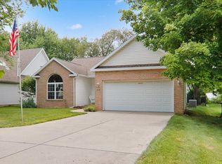 2610 Airport Rd, Bloomington, IL 61704