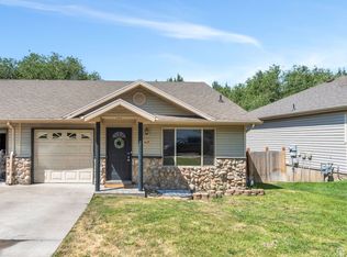 1435 N Spring Mountain Dr E, Springville, UT 84663