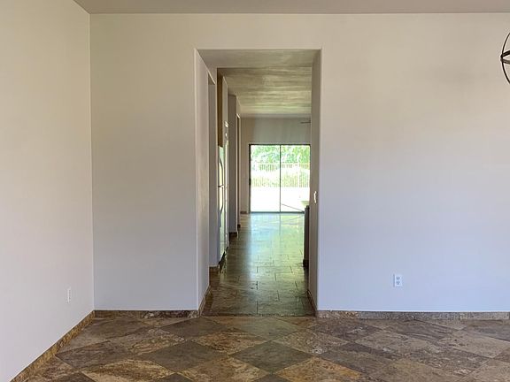 4th image of 3739 E Oxford Ln