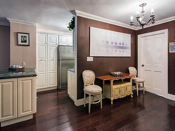 3rd image of 32 Gramercy Park S APT 3A
