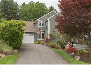 13 Horseshoe Ln, Newtown Square, PA 19073