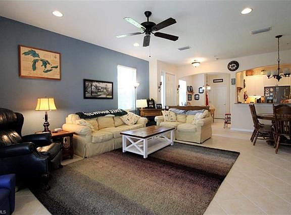 3rd image of 3161 Cottonwood Bnd APT 1204