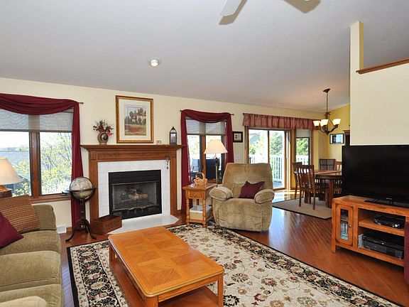 2nd image of 1312 Wolf Dr