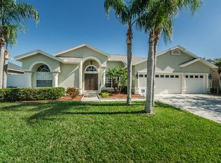 1757 Eagle Trace Blvd, Palm Harbor, FL 34685