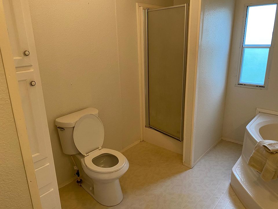 1st image of 16961 W Lynbrook #16961