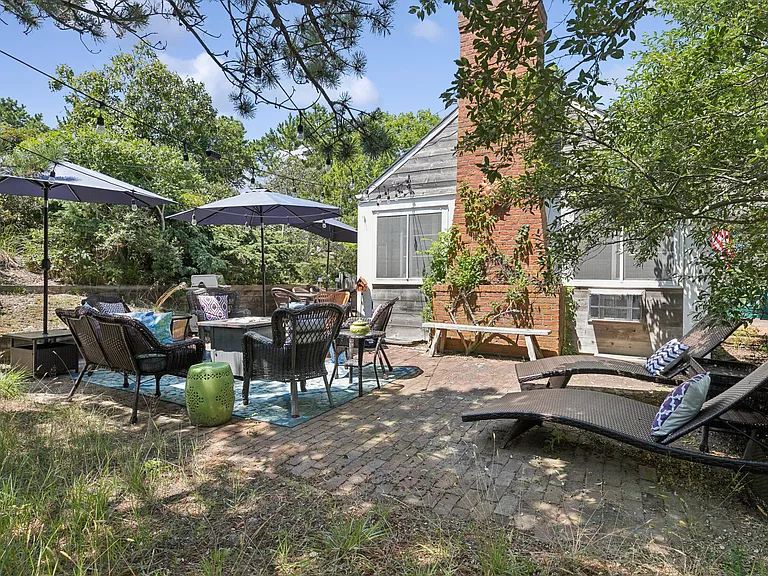 38 Surf Dr — Photo 35