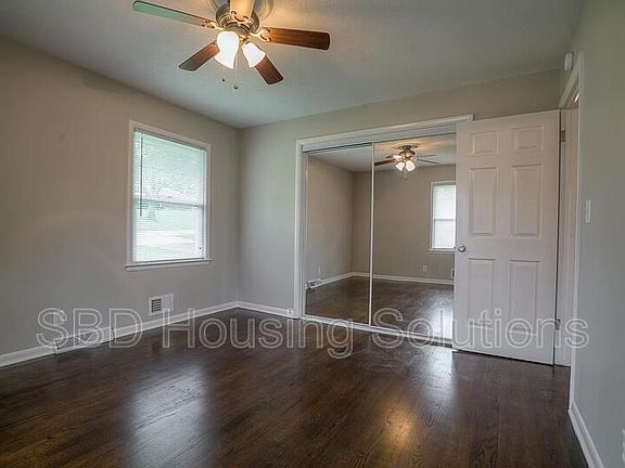 5th image of 12508 E 53rd Ter
