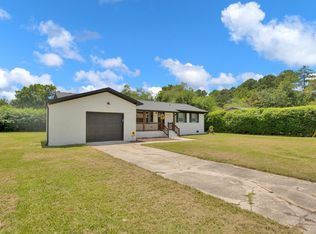 7001 Bronwyn St, Fayetteville, NC 28314